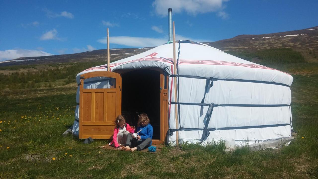 Iceland Yurt アークレイリ エクステリア 写真